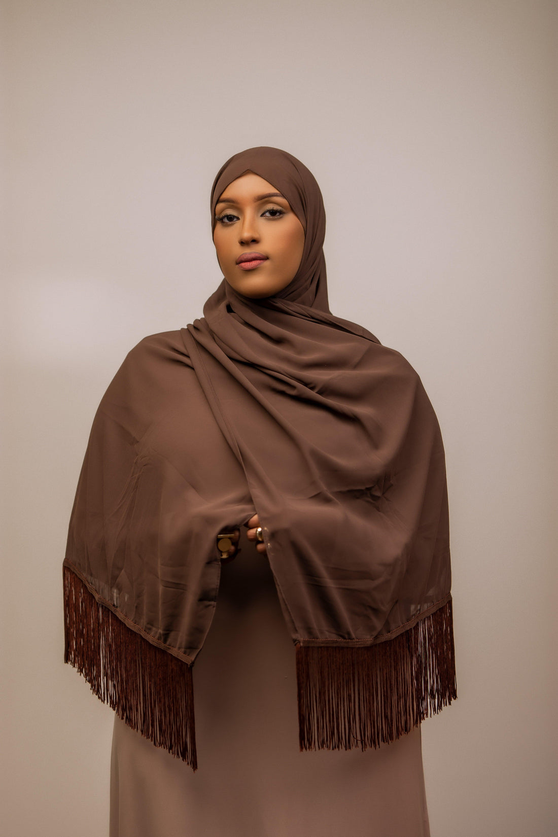 Tassel chiffon scarf - brown