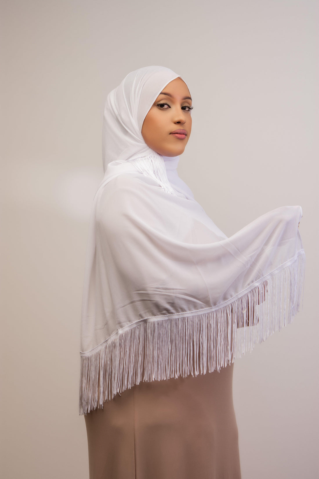 Tassel chiffon scarf - white