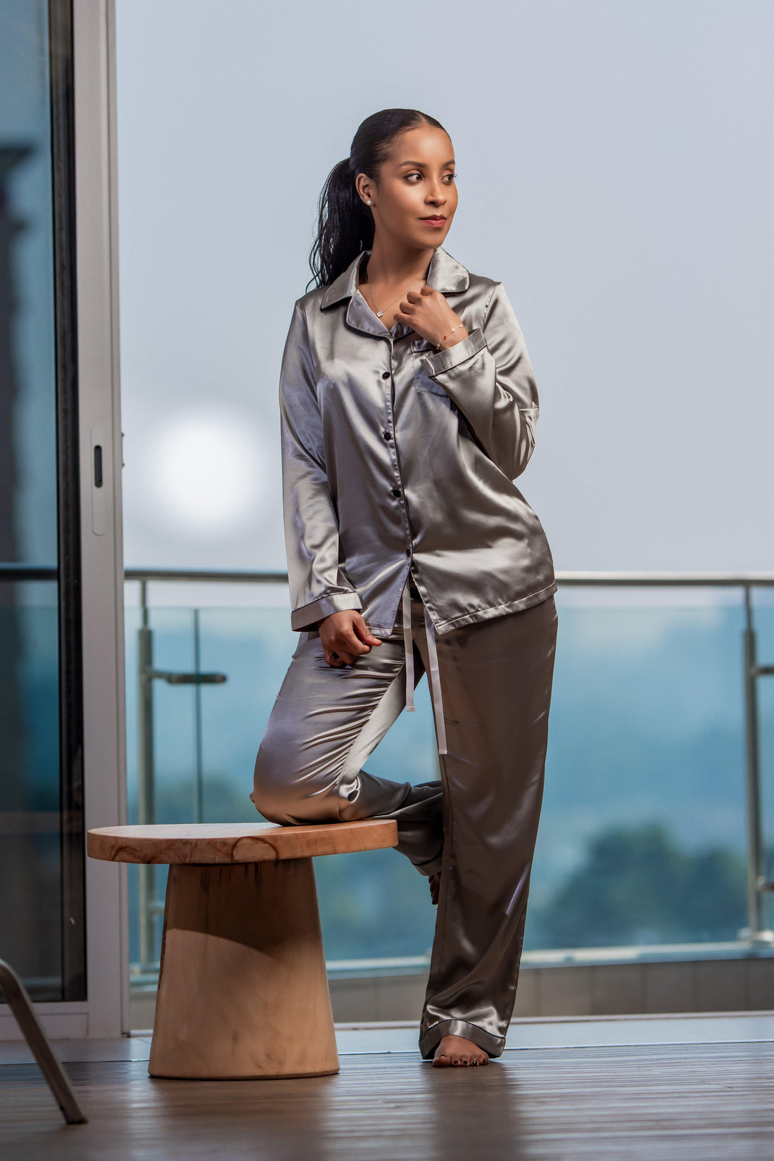 Stripped collar pajama